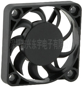 安防设备散热风扇成卫士